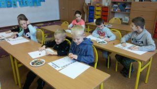 ilustracja do wpisu 
MĄDRE SÓWKI - wycieczka do szkoły